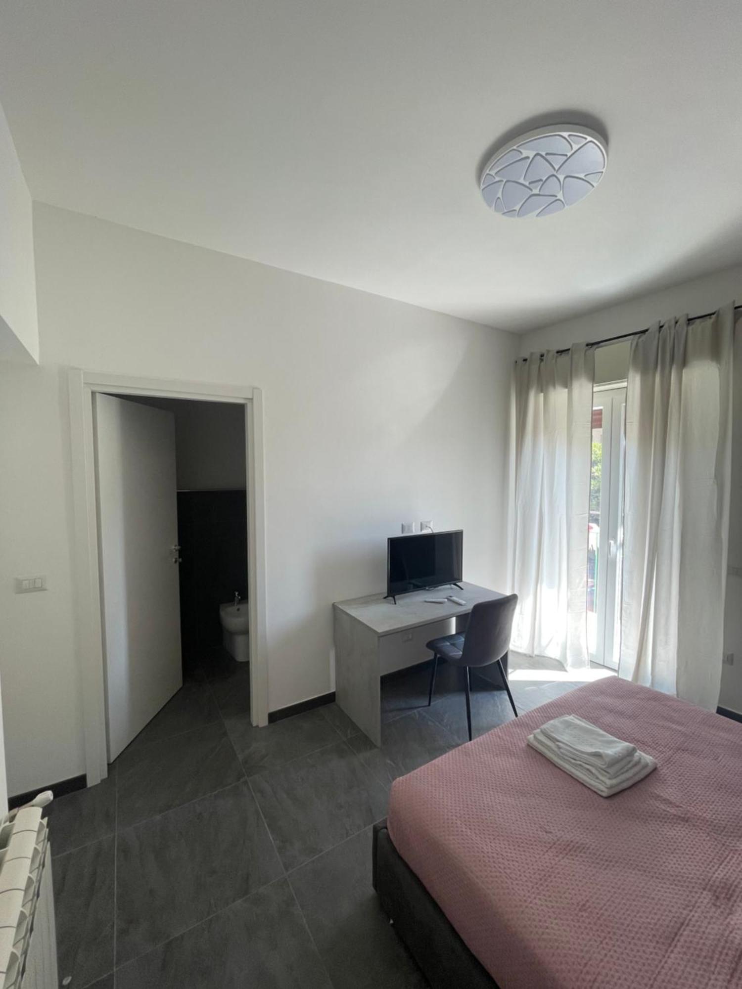 Leos Rooms Καλτανισέττα Εξωτερικό φωτογραφία